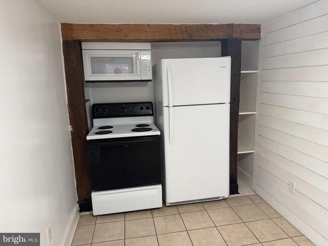 Photo - 107 Morgan St