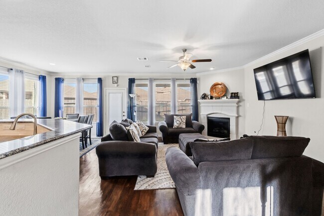 Photo - 4435 Bearberry Ave