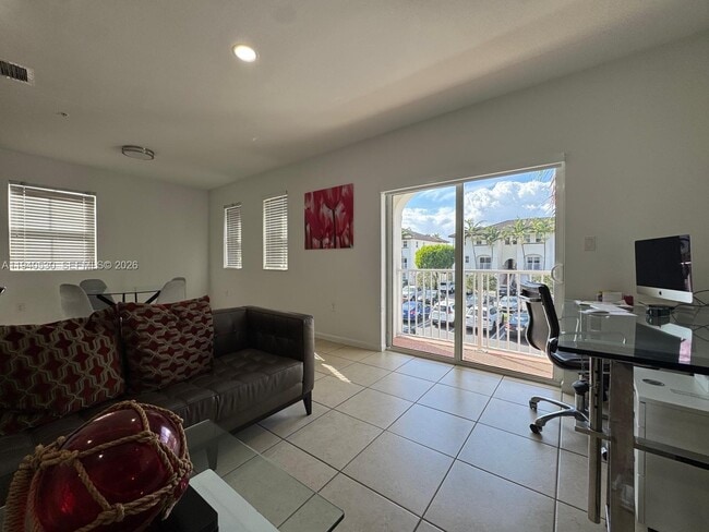 Photo - 8800 NW 97th Ave Unit 211