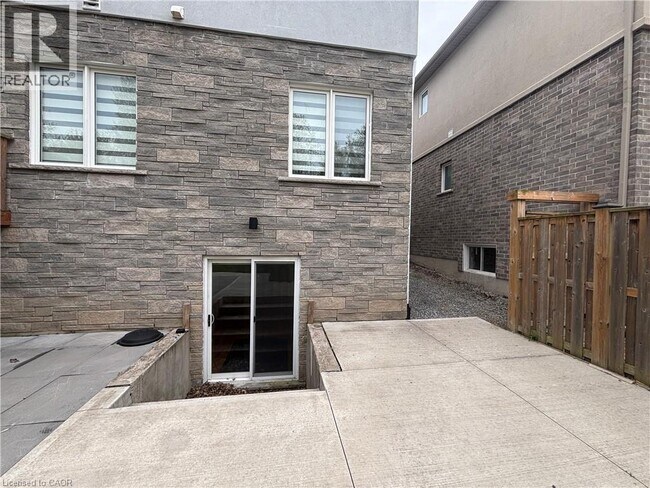 Photo - 7171 Lionshead Ave