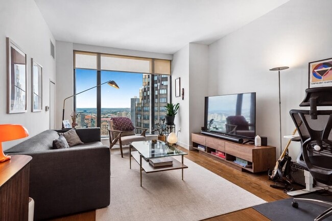 99 Hudson St Unit 4309