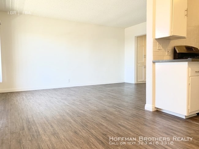 Photo - 4847 Slauson Ave Unit 18