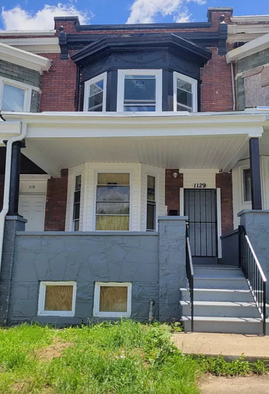 Photo - 1129 Poplar Grove St House