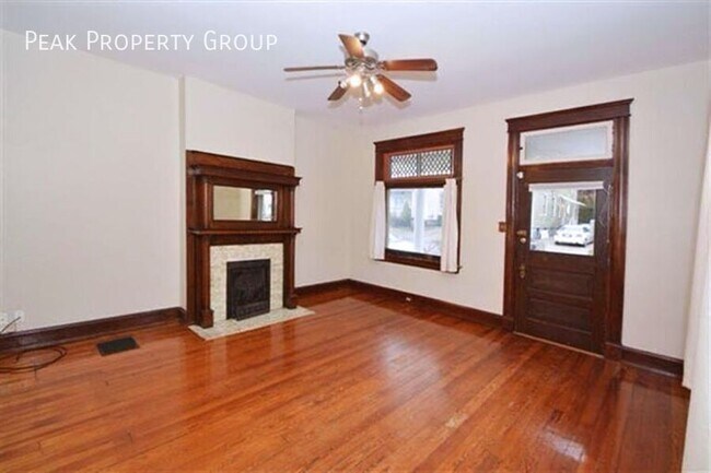 Photo - 2369 Flora St