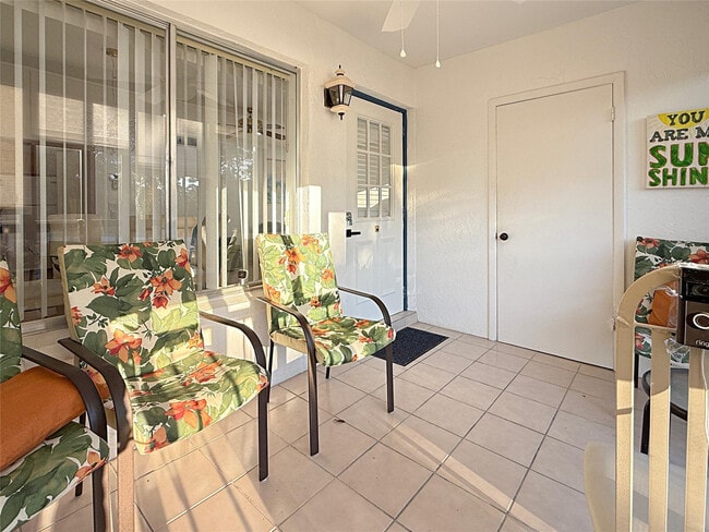 Photo - 301 Knotty Pine Cir Unit D2