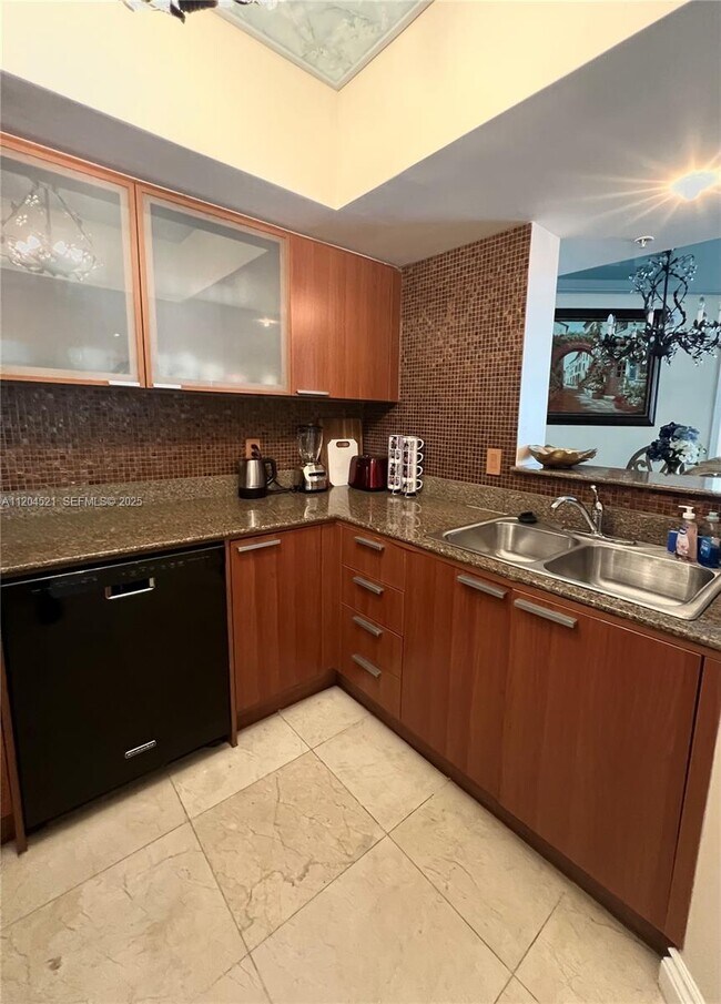 Photo - 16699 Collins Ave Unidad 2704