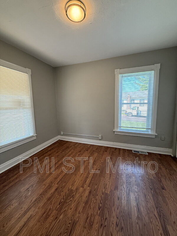 5548 Jennings Station Rd