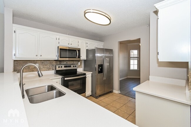 8313 Regal Bend Dr