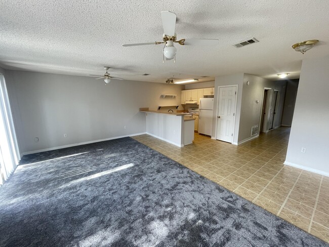 Photo - 136 Noblat Dr