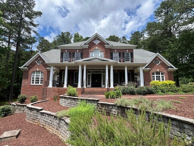 Building Photo - Incredible 4BD, 6.5BA Raleigh Home Near Fa...