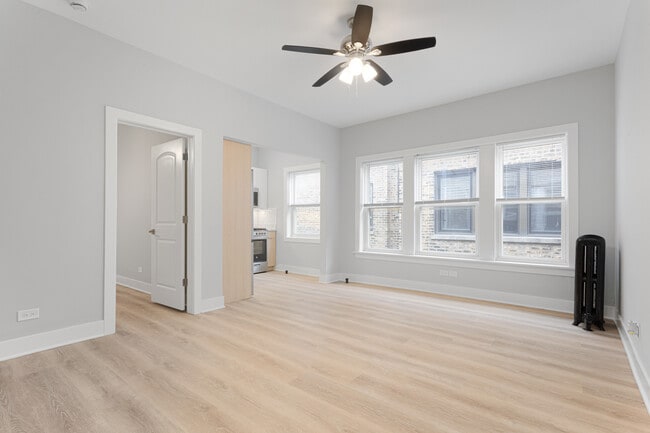 Photo - 7600 N Sheridan Rd Unit 203