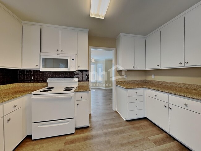 Photo - 1 Rosebank Ct