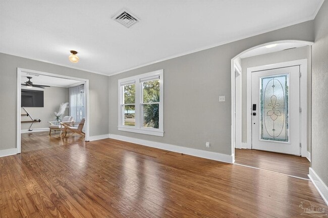 Photo - 1410 W Gregory St