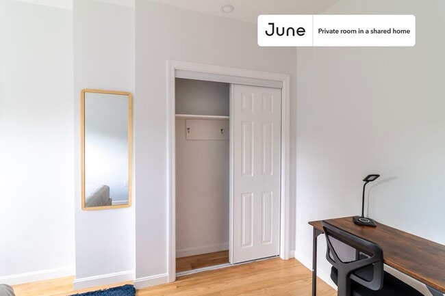 Photo - Room in Shared 3 bed/2 bath home Unidad B