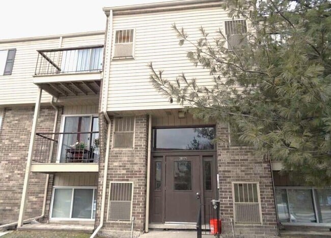 Building Photo - 38255 Fairway Ct Unit 77B