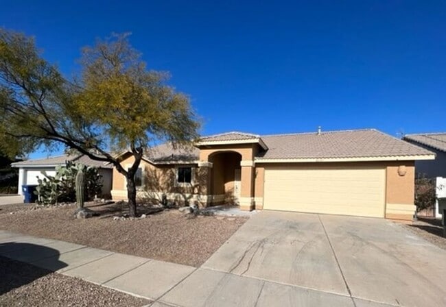 Building Photo - 8057 S Carbury Way