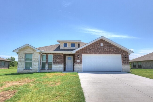 802 Delaney Dr