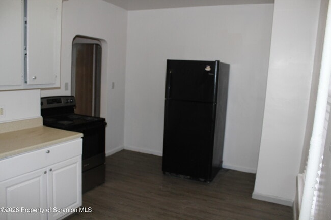 Photo - 715 Moosic St