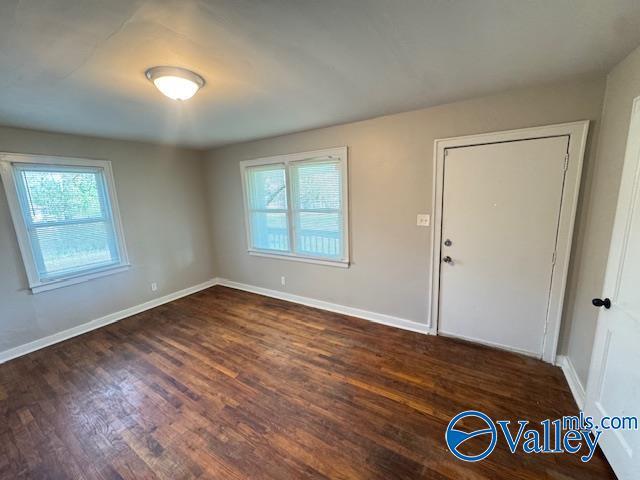 Photo - 201 Delaware Cir NW