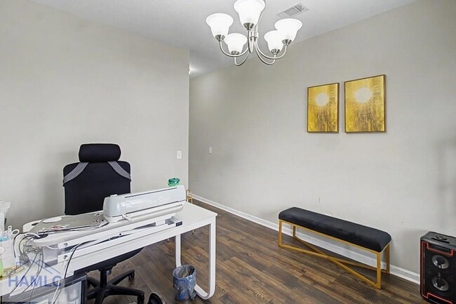 Photo - 131 Sapwood Wy