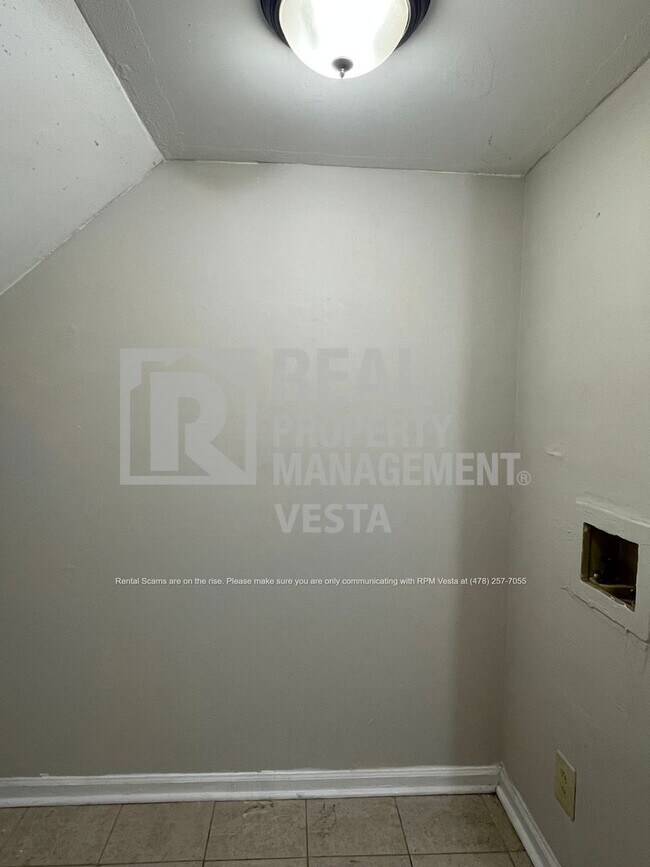 Two Bedroom North Macon Townhouse House Rental in Macon, GA