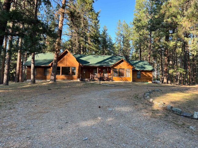 000 Sanctuary Farm Ln