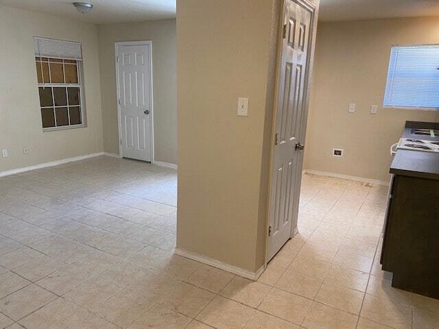 Photo - 528 Wilcox Ave