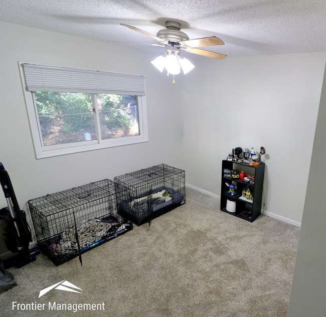 Photo - 2013/2015 Shirley Unit 2015 Shirley Ln.