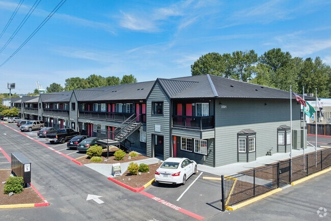 Pinnacle Apartments