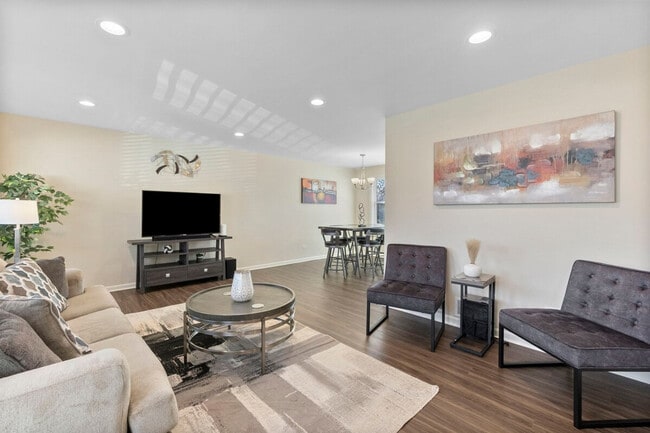 Photo - 623 Quail Run Rd Unit SI ID1285027P