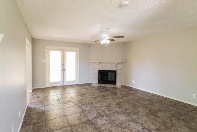 Photo - 4803 Glen Valley Dr