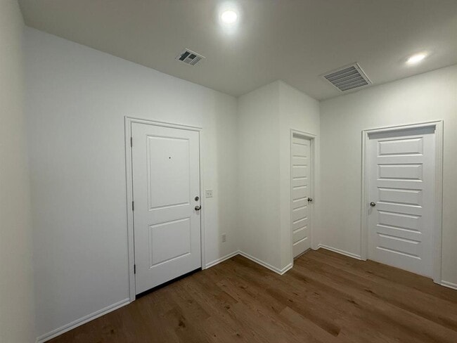 Photo - 1177 Sunflower Ln