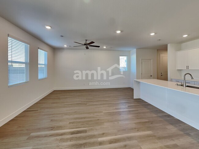 Photo - 8074 Winterfell Peak Ave