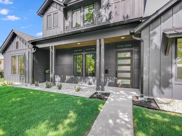 Photo - 7500 St Cecelia St