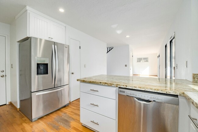 Photo - 3200 Mulberry Dr