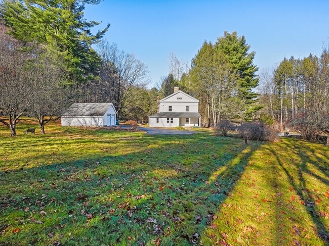 Photo - 575 Black Rock Tpke