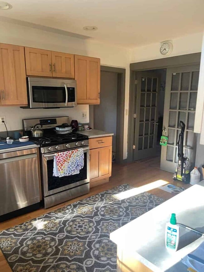 Building Photo - 21 W Center St Unit 1 Rental