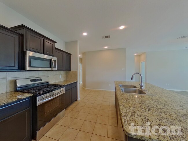 Photo - 7904 Mosspark Ln