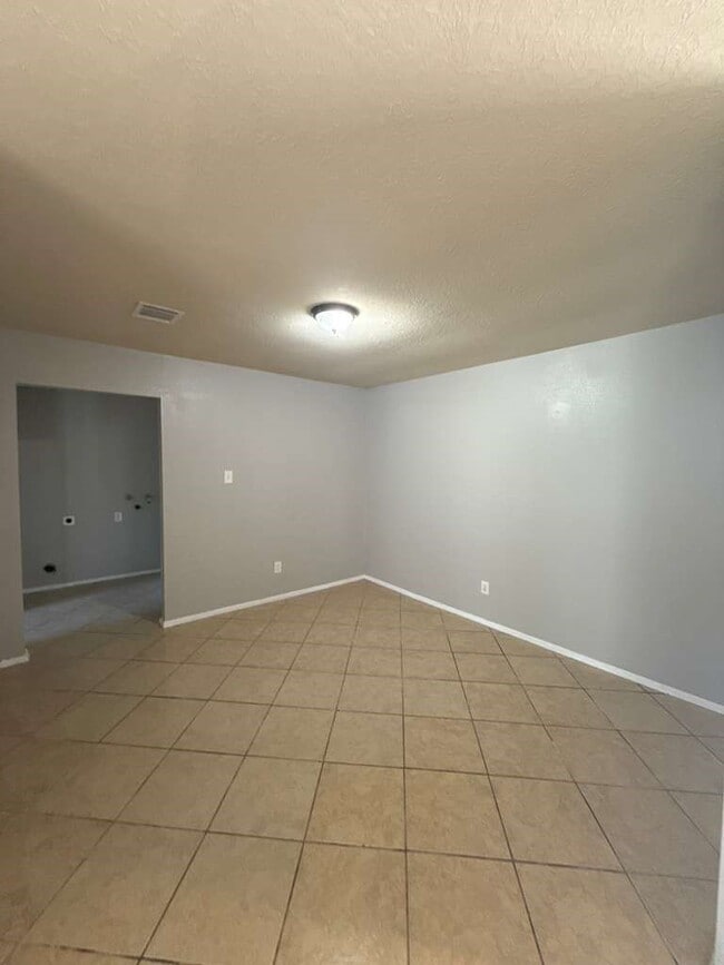 Photo - 22602 Fincastle Dr