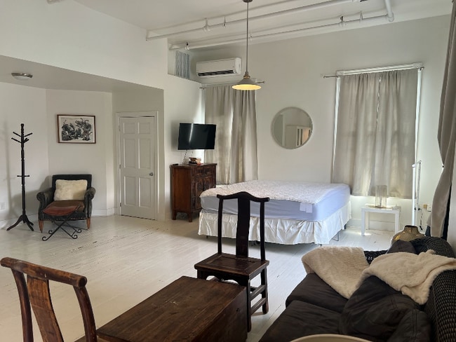 Photo - 108 2nd St SW