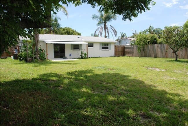 Photo - 1624 Springdale Dr