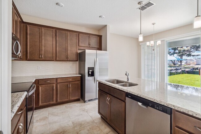 Photo - Beautiful Energy Efficient 4/2 Close to La...