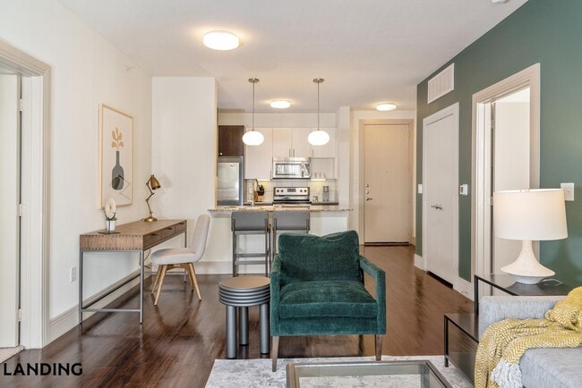 115 Great Circle Rd Unit 430