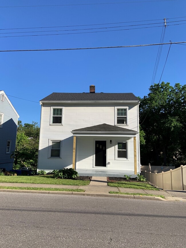 Building Photo - 2050 New Linden Rd Rental