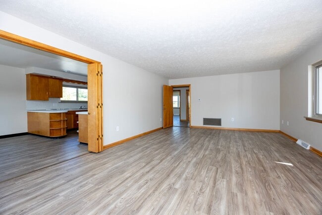 Photo - 2627-2661 Cleveland Rd Unit 2653 Cleveland Rd