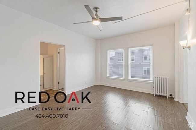 Building Photo - 5611 Carlton Way Rental