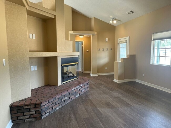 Photo - Coming Soon! In Bear Valley Springs! 3+2 p...