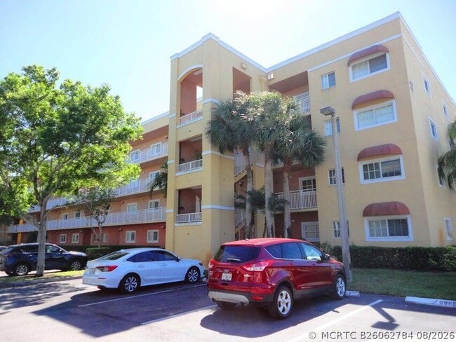 Building Photo - 4723 Lucerne Lakes Blvd E Unit 633