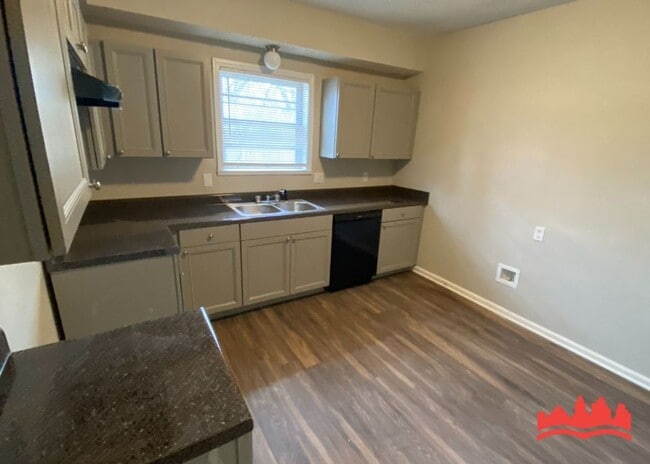 Photo - 3655 Tutwiler Ave