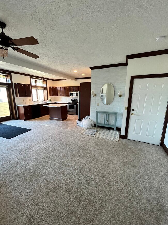 21 Jordan St Unit Apartment 1 Skaneateles, NY